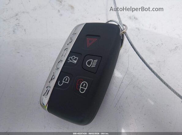 SAJD51FE3PCK81796 2023 JAGUAR F-TYPE Black Vista del salpicadero