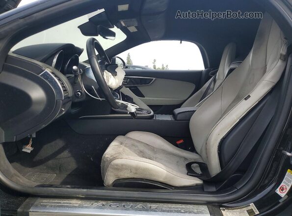 SAJDD5GX3LCK66431 2020 JAGUAR F-TYPE Black Widok wnętrza z przodu