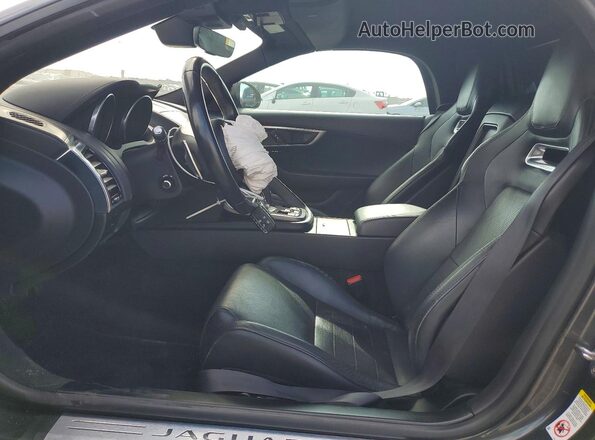 SAJDD5GX9LCK67437 2020 JAGUAR F-TYPE Gray Widok wnętrza z przodu