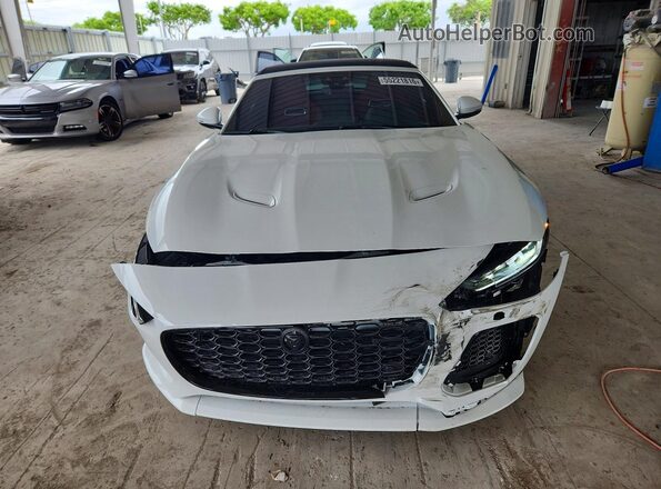 SAJDF5EE4RCK87308 2024 JAGUAR F-TYPE White Widok z przodu