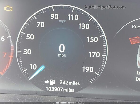 SAJWA1C73H8W12309 2017 JAGUAR XJ White 