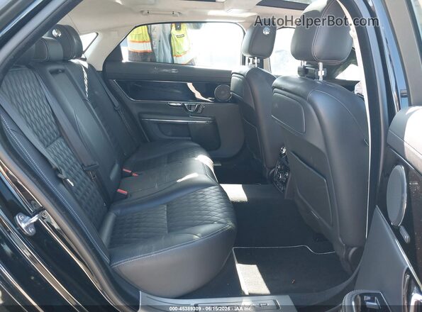 SAJWA2G73K8W18148 2019 JAGUAR XJ Black Widok naklejki z numerem VIN