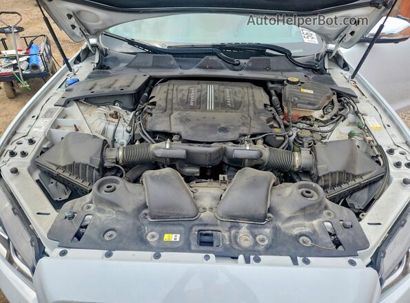 SAJWJ1CD5K8W18089 2019 JAGUAR XJ White უკანა სალონის ხედი