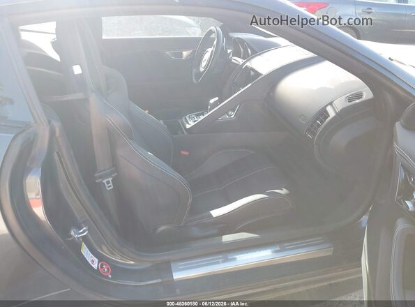 SAJWJ6DL5HMK35935 2017 JAGUAR F-TYPE Gray წინა სალონის ხედი