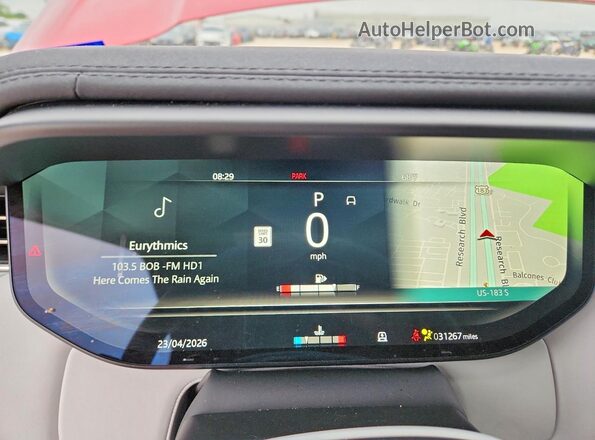 SAL1L9FU2PA105131 2023 LAND ROVER RANGE Red ხელსაწყოთა პანელის ხედი