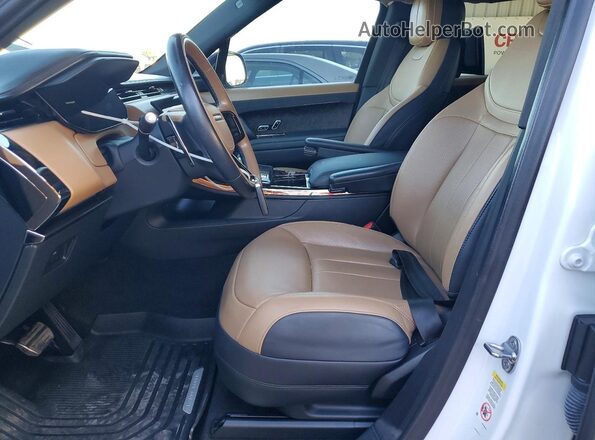 SAL1L9FU2RA178650 2024 LAND ROVER RANGE Белый Вид салона спереди