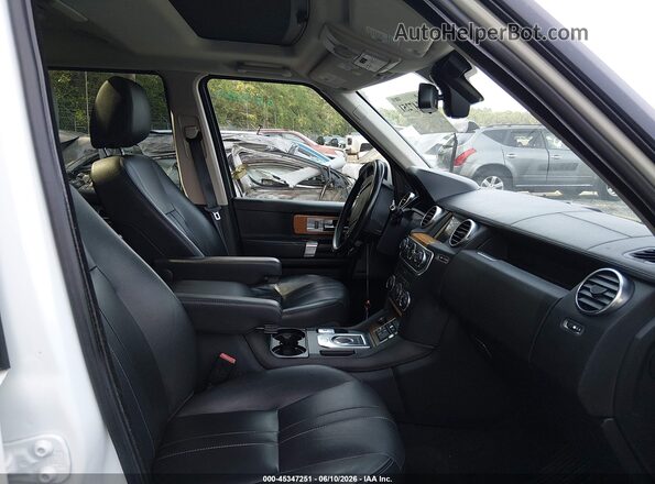 SALAG2V64GA792322 2016 LAND ROVER LR4 White Front interior view