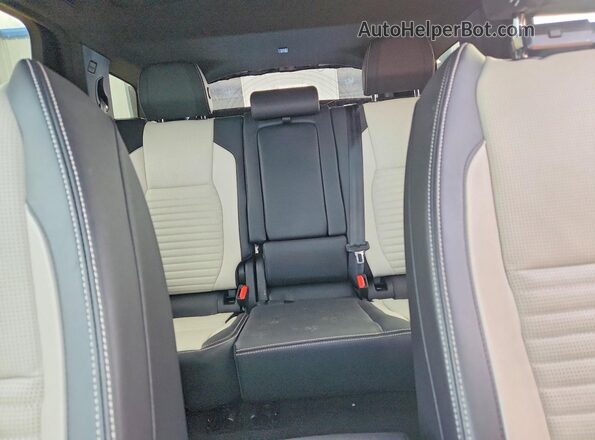 SALCL2FX9RH352702 2024 LAND ROVER DISCOVERY Gray Vista de los asientos traseros