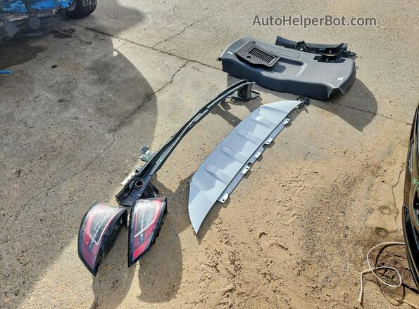 SALCL2FX9RH352702 2024 LAND ROVER DISCOVERY Gray Vista de la etiqueta del VIN