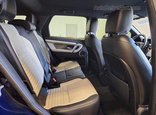 SALCL2FXXLH866601 2020 LAND ROVER DISCOVERY Blue Rear interior view