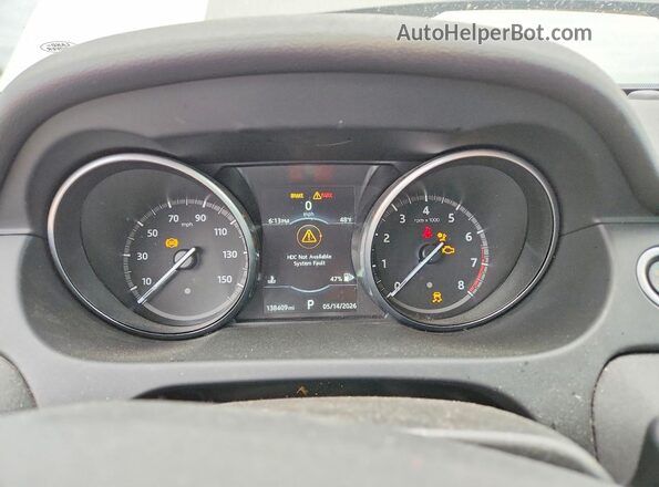 SALCP2BG5HH650060 2017 LAND ROVER DISCOVERY Silver ხელსაწყოთა პანელის ხედი