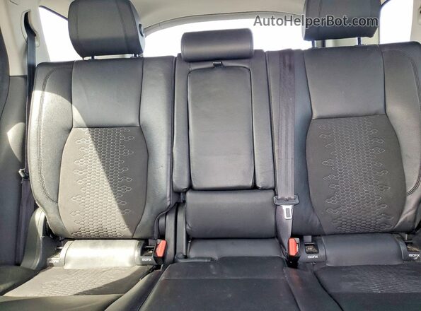 SALCP2FX1KH812011 2019 LAND ROVER DISCOVERY Black Հետևի նստատեղերի տեսք