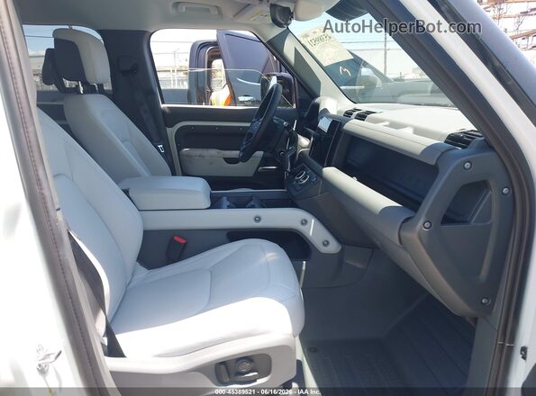 SALE27EU9S2367712 2025 LAND ROVER DEFENDER White Front interior view