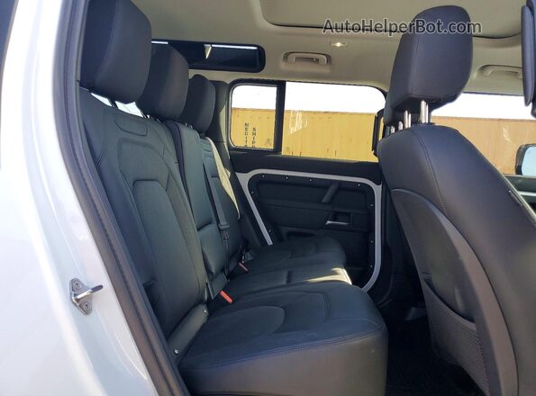 SALE2EEU1S2367580 2025 LAND ROVER DEFENDER White Vista de los asientos traseros
