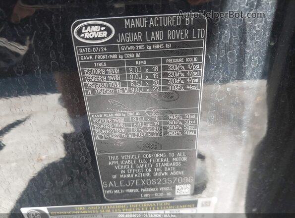 SALEJ7EX0S2357096 2025 LAND ROVER DEFENDER Black Engine compartment view