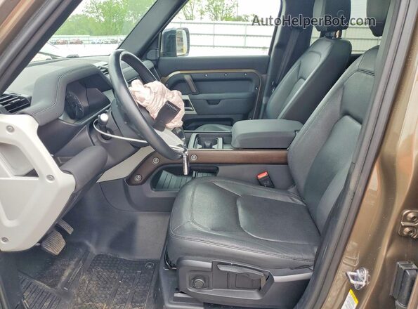 SALEJ7EX2P2136705 2023 LAND ROVER DEFENDER Brown Front interior view