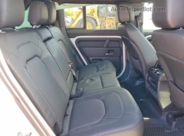 SALEJ7EX7S2462590 2025 LAND ROVER DEFENDER White უკანა სალონის ხედი