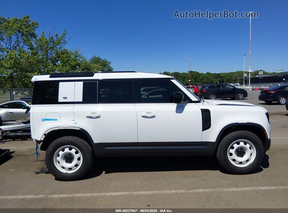 SALEK7EX8P2230861 2023 LAND ROVER DEFENDER Белый Вид задней части салона