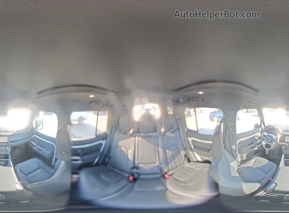 SALEPERU2N2103669 2022 LAND ROVER DEFENDER White 360 interior view