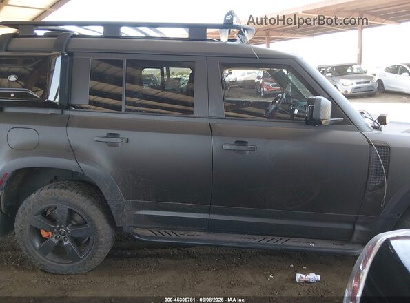 SALEPFEU9P2225749 2023 LAND ROVER DEFENDER Black Rear interior view