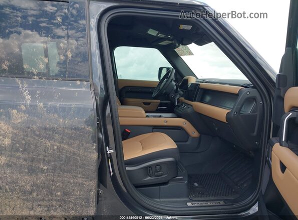 SALEX7EU9S2393597 2025 LAND ROVER DEFENDER Gray წინა სალონის ხედი