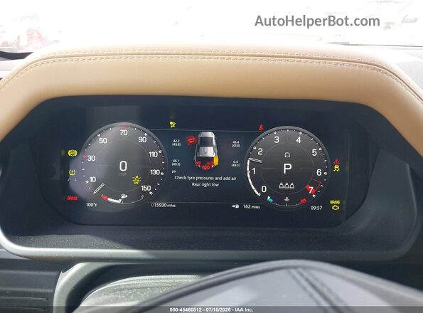 SALEX7EU9S2393597 2025 LAND ROVER DEFENDER Gray უკანა სავარძლების ხედი