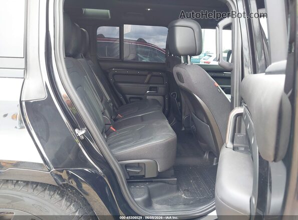 SALEXEEU8L2018628 2020 LAND ROVER DEFENDER Black Widok naklejki z numerem VIN