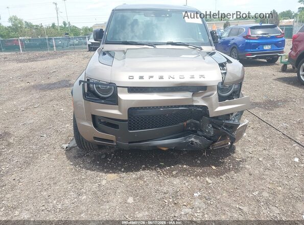 SALEZEE97T2489868 2026 LAND ROVER DEFENDER Gold 