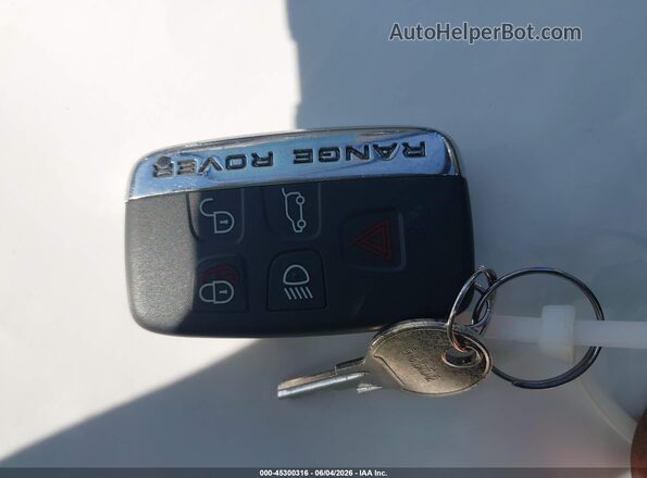 SALGS2FV4HA338832 2017 LAND ROVER RANGE ROVER Gray Widok deski rozdzielczej