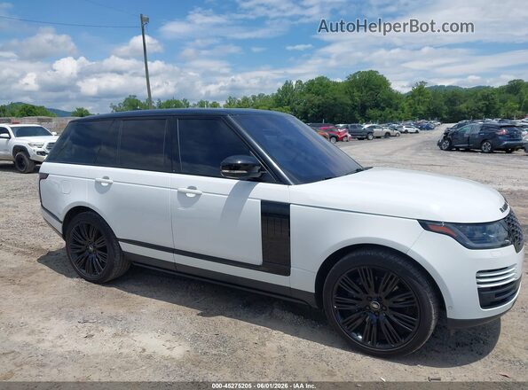 SALGS2SV8JA388256 2018 LAND ROVER RANGE ROVER White Սալոնի հետևի տեսք