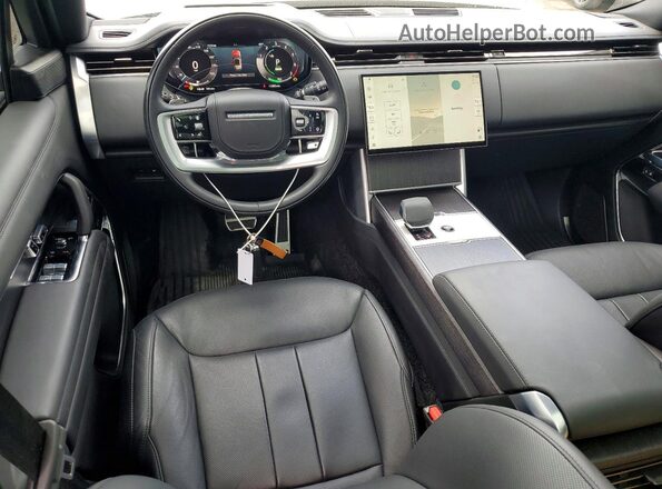 SALK19F44RA253584 2024 LAND ROVER RANGE Gray Вид панелі приладів