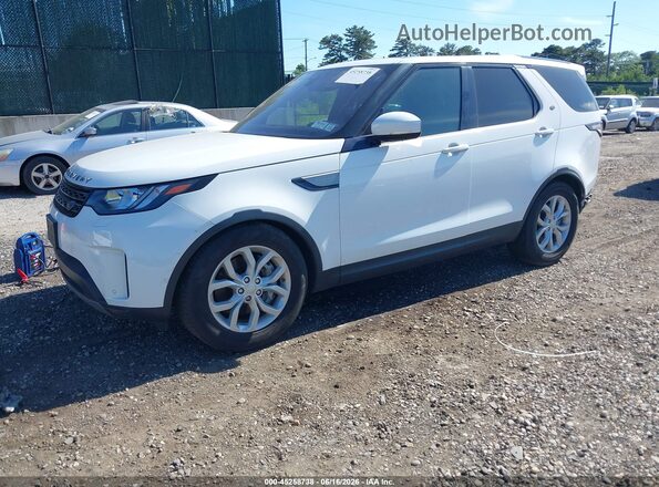 SALRG2RV8JA050145 2018 LAND ROVER DISCOVERY White Առջևի ձախ երեք քառորդ տեսարան