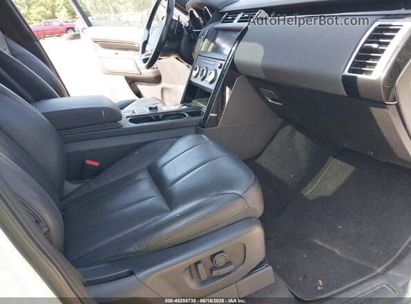 SALRG2RV8JA050145 2018 LAND ROVER DISCOVERY White Սալոնի դիմացի տեսք