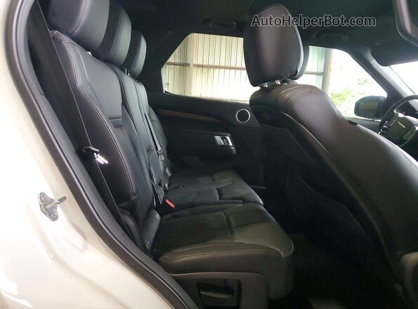 SALRGBBV3HA024539 2017 LAND ROVER DISCOVERY Белый Вид задних сидений