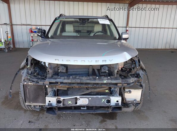 SALRHBBK0HA023027 2017 LAND ROVER DISCOVERY Silver Instrument cluster view