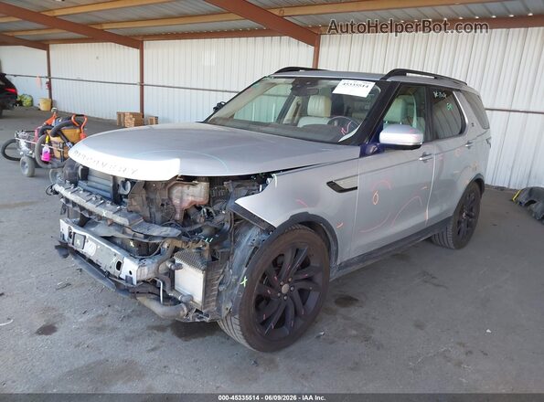 SALRHBBK0HA023027 2017 LAND ROVER DISCOVERY Silver Front left