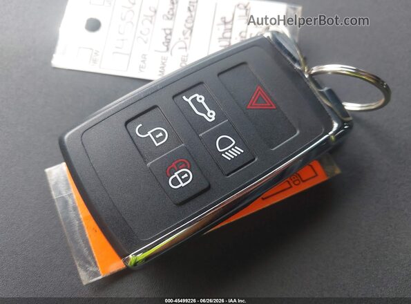 SALRL2FX4T2521478 2026 LAND ROVER DISCOVERY White Вид панелі приладів