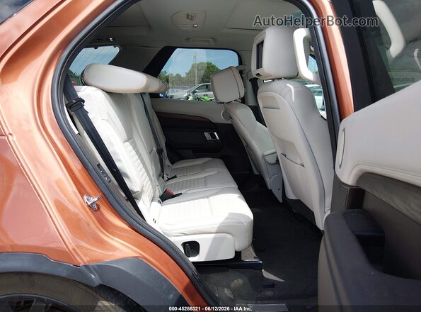 SALRT2RK9JA061074 2018 LAND ROVER DISCOVERY Оранжевый Вид наклейки с VIN-кодом