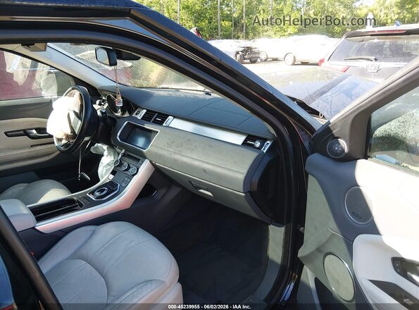 SALVP2BG5HH193355 2017 LAND ROVER RANGE ROVER EVOQUE Черный Вид салона спереди