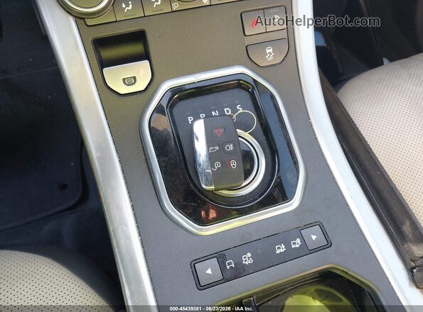 SALVP2BGXGH123736 2016 LAND ROVER RANGE ROVER EVOQUE White Widok deski rozdzielczej