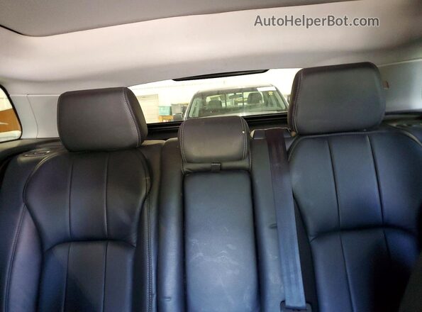 SALVP2RX0JH302350 2018 LAND ROVER RANGE White Vista de los asientos traseros