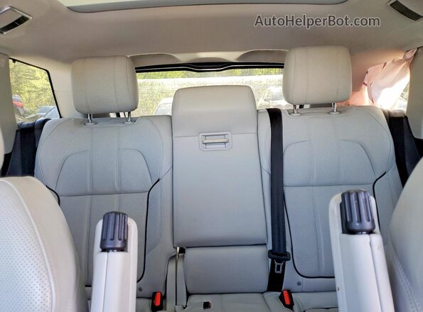 SALWR2EF5GA587785 2016 LAND ROVER RANGE Black Rear seats view