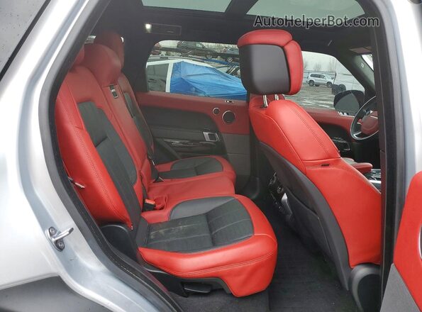 SALWV2REXKA827872 2019 LAND ROVER RANGE Silver Rear interior view