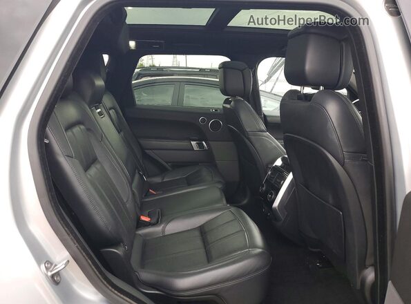SALWV2SV3JA802398 2018 LAND ROVER RANGE Серебряный Вид задних сидений
