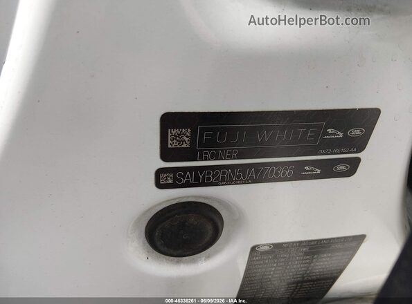 SALYB2RN5JA770366 2018 LAND ROVER RANGE ROVER VELAR White Vista del compartimento del motor
