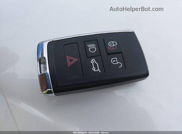 SALYJ2EX8NA330075 2022 LAND ROVER RANGE ROVER VELAR Black Вид панелі приладів