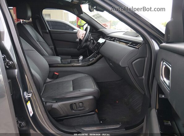 SALYL2EX1TA814774 2026 LAND ROVER RANGE ROVER VELAR Gray Widok wnętrza z przodu