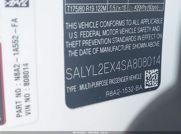 SALYL2EX4SA808014 2025 LAND ROVER RANGE ROVER VELAR White Շարժիչի բաժամունքի տեսք