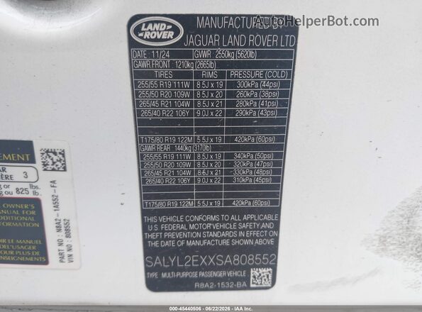SALYL2EXXSA808552 2025 LAND ROVER RANGE ROVER VELAR White ძრავის განყოფილების ხედი