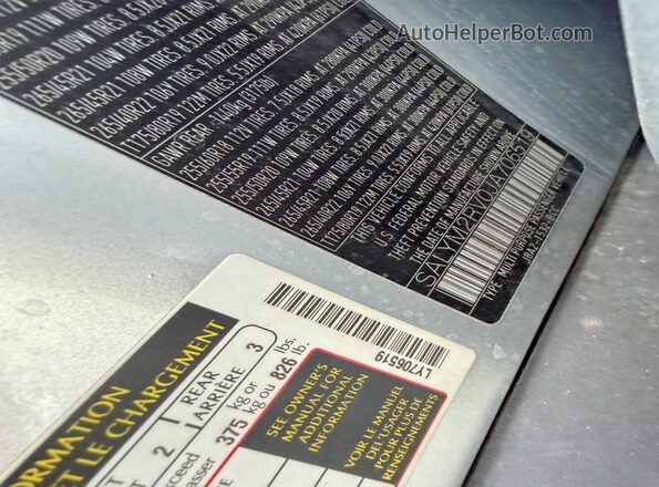 SALYM2RV0JA706519 2018 LAND ROVER RANGE Silver Rear seats view